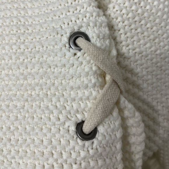 Abercrombie & Fitch Lace-Up Sweater - Picture 3 of 7
